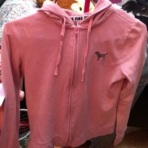 pink sweatshirt